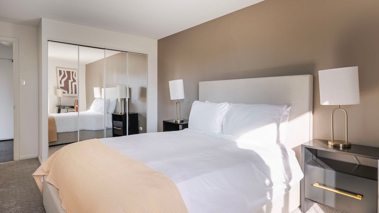 Photo of Bedroom in Near West Side