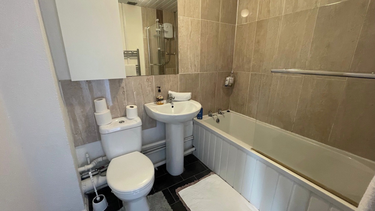 Photo of Others in Oldbury