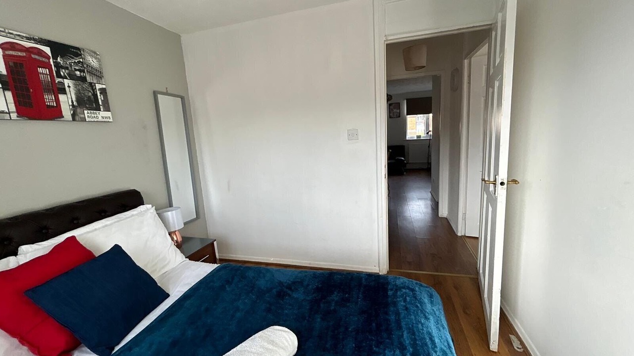 Photo of Others in Oldbury