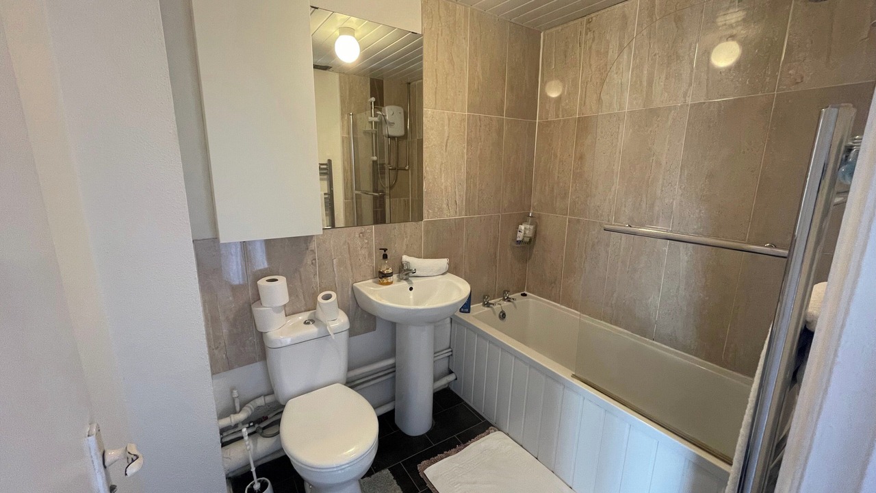 Photo of Others in Oldbury