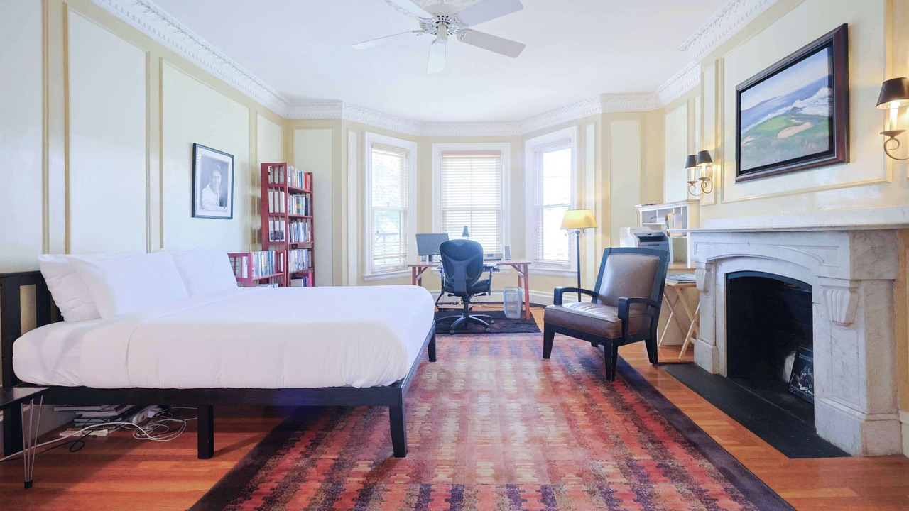 Photo of Bedroom in Back Bay West