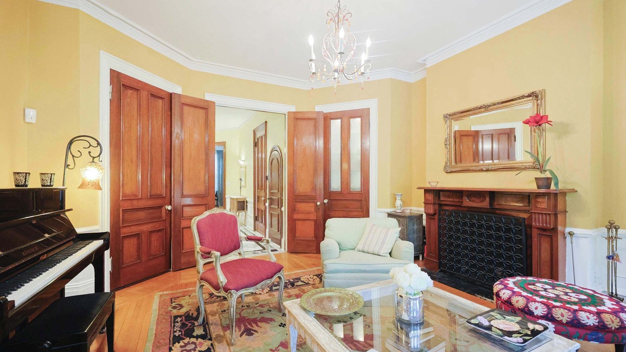 Photo of Others in Back Bay West