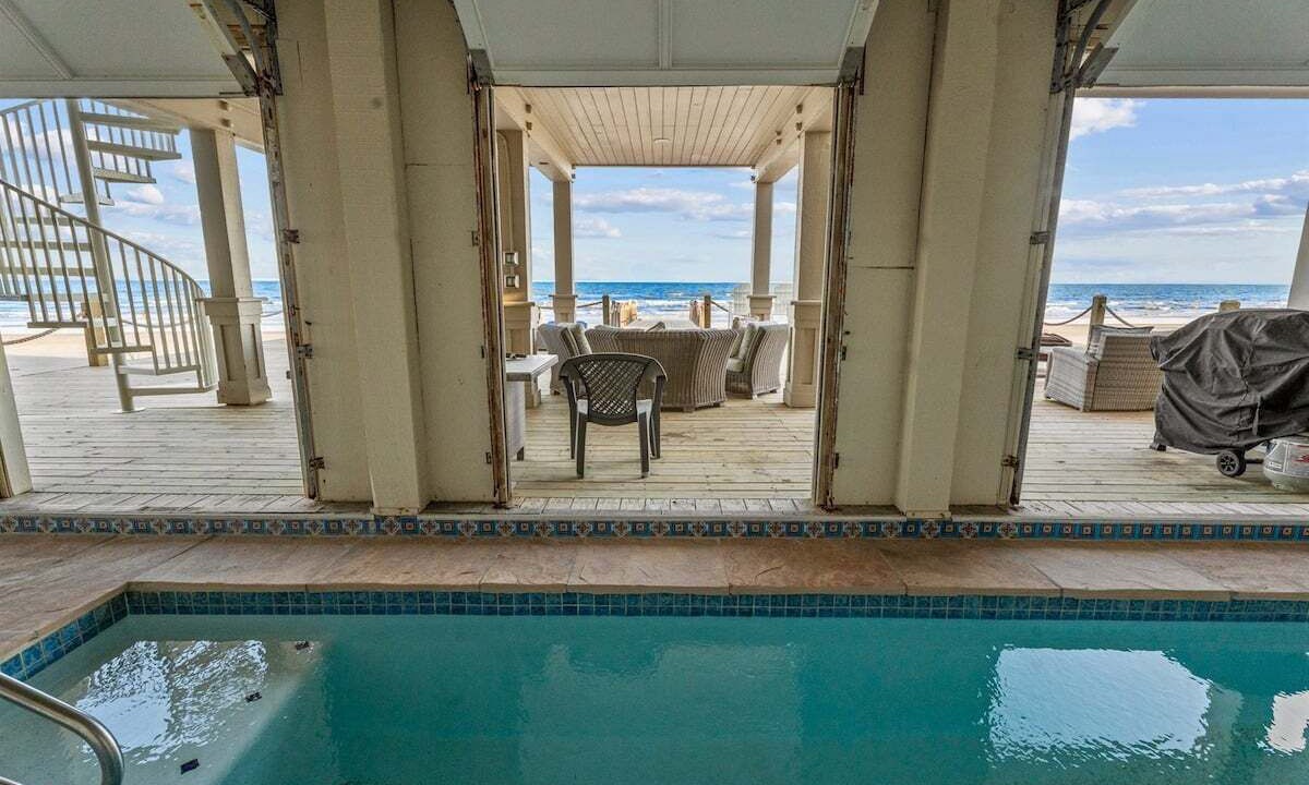 Photo of Outdoor in Sands Of Kahala Beach