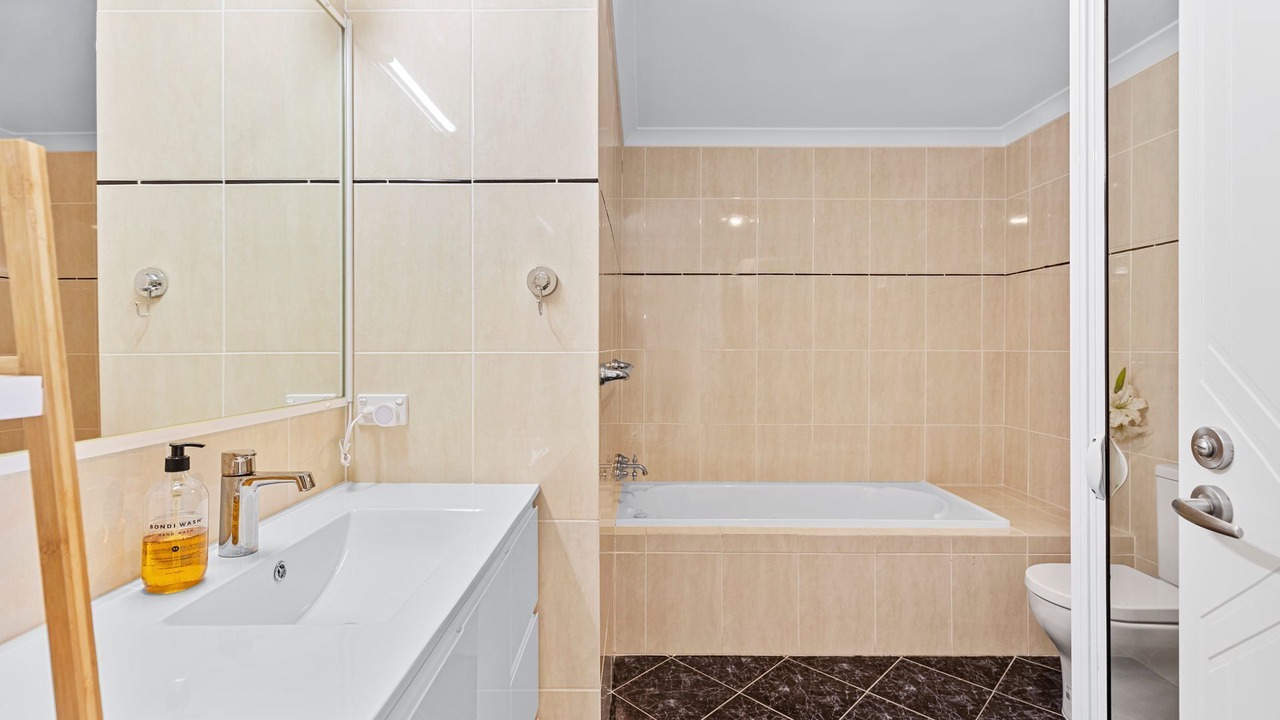 Photo of Bathroom in Long Beach