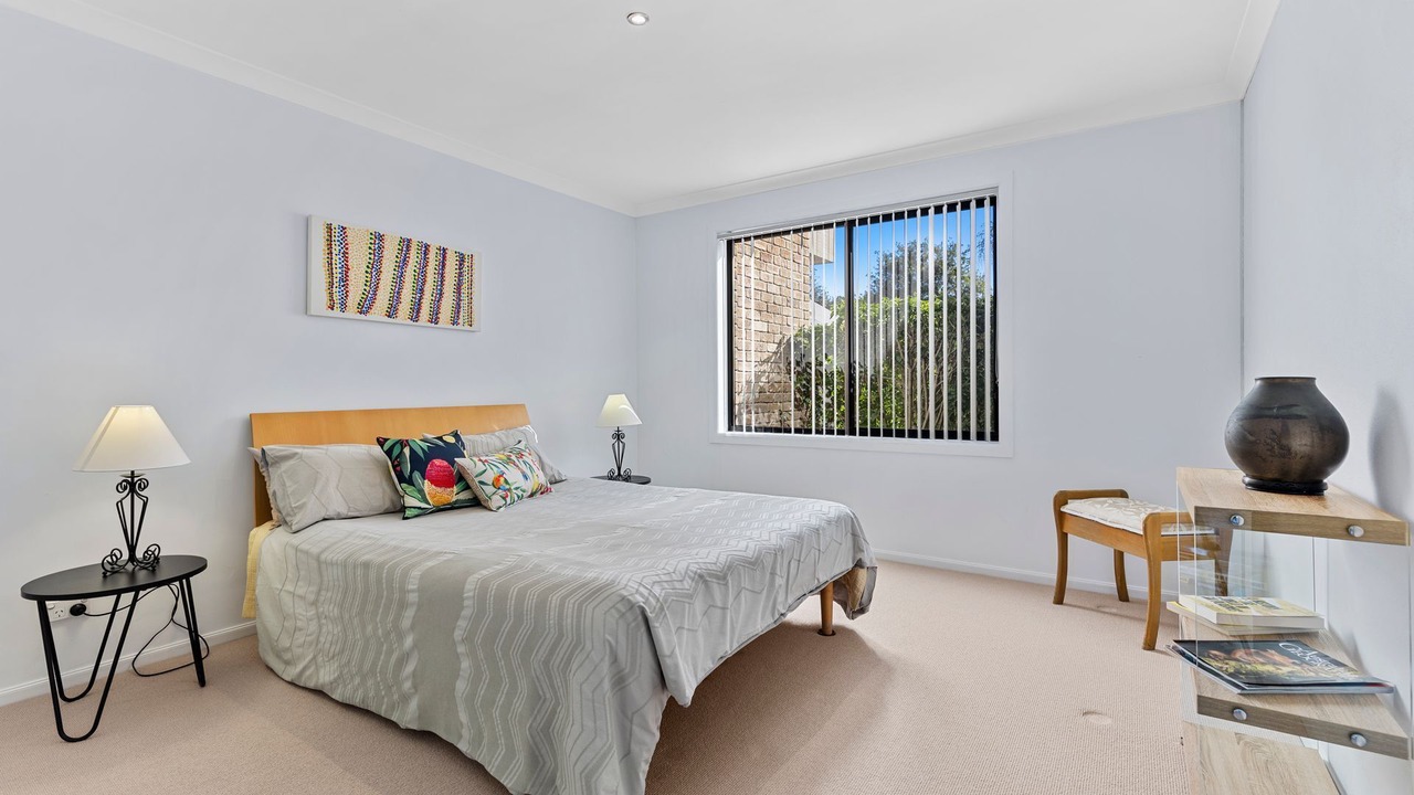 Photo of Bedroom in Long Beach