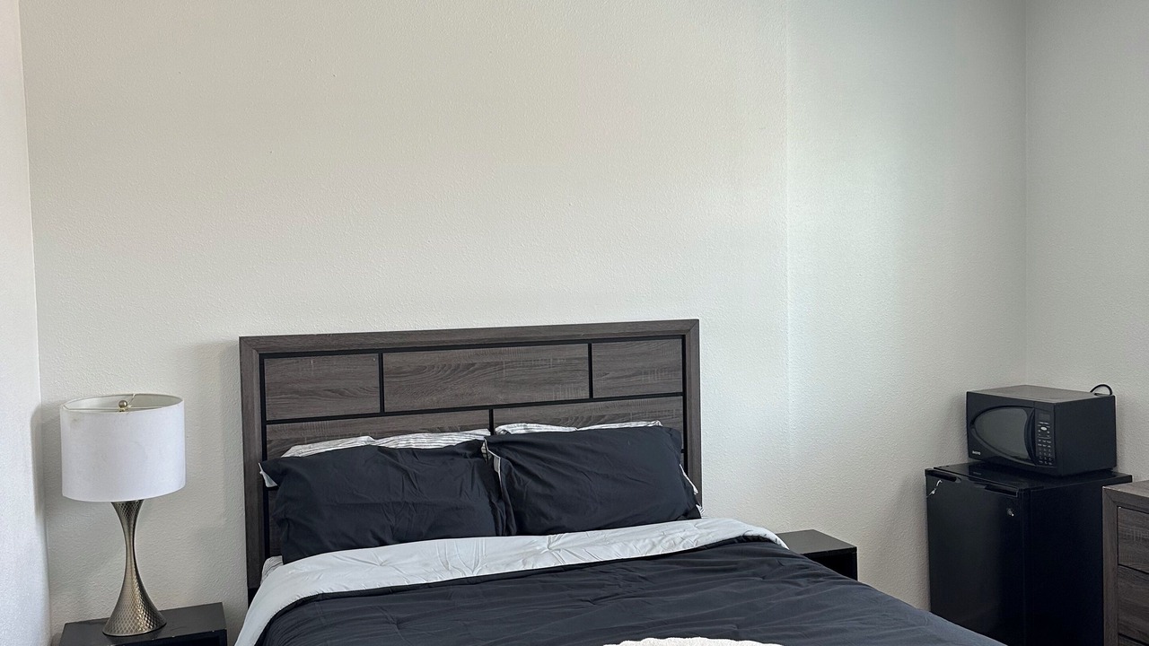 Photo of Bedroom in Hayesville