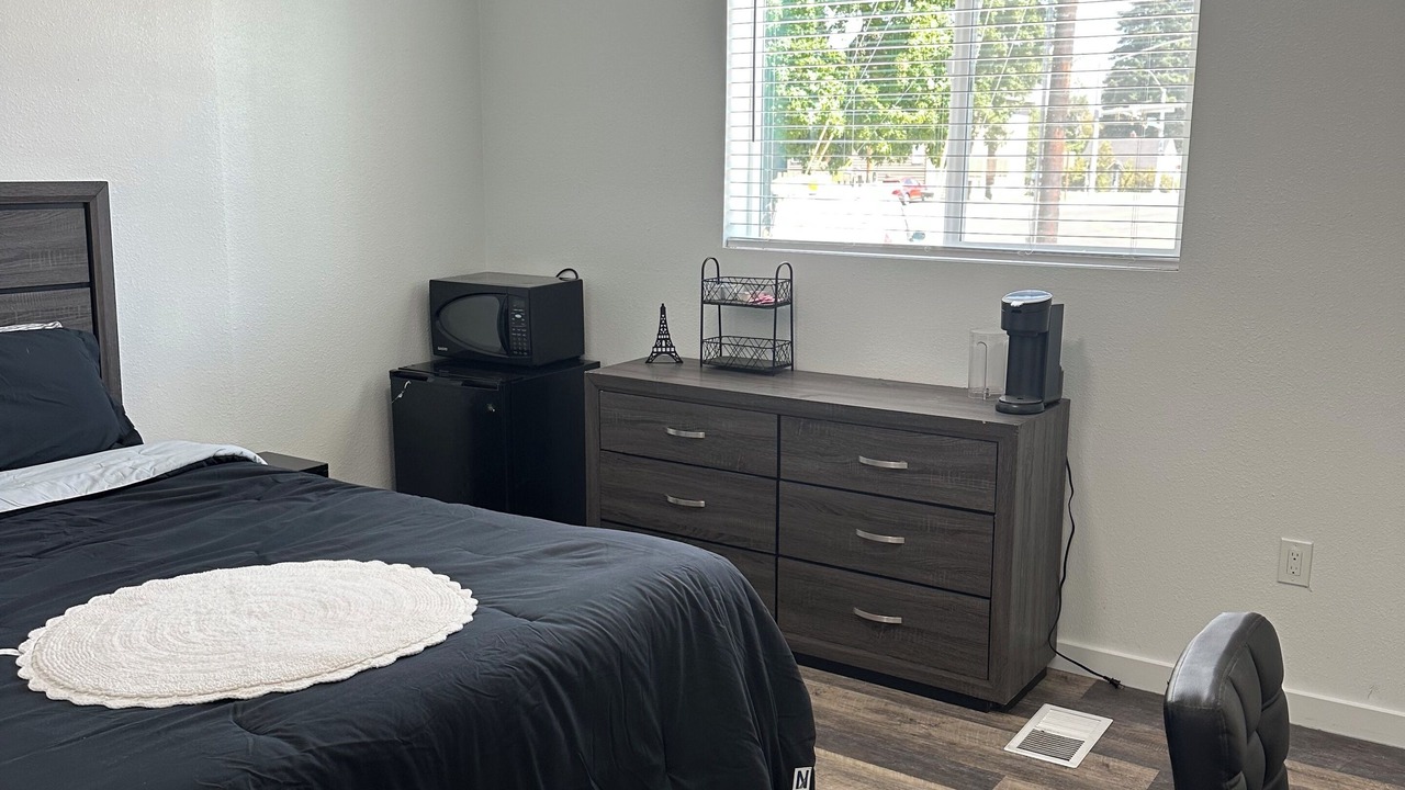 Photo of Bedroom in Hayesville