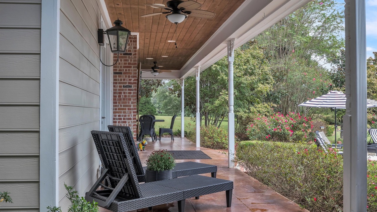 Photo of Outdoor in Starkville