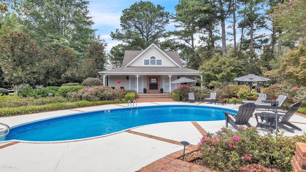 Photo of Outdoor in Starkville