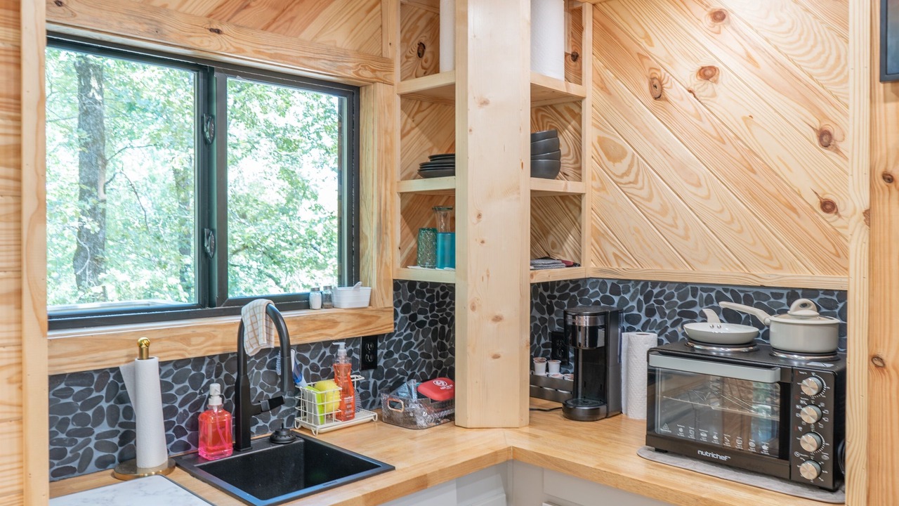 Photo of Kitchen in Pheba