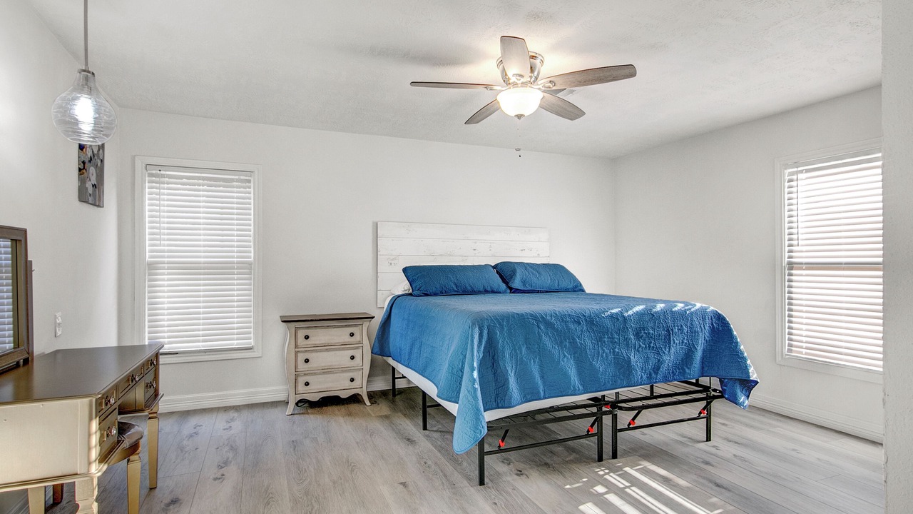 Photo of Bedroom in Groves