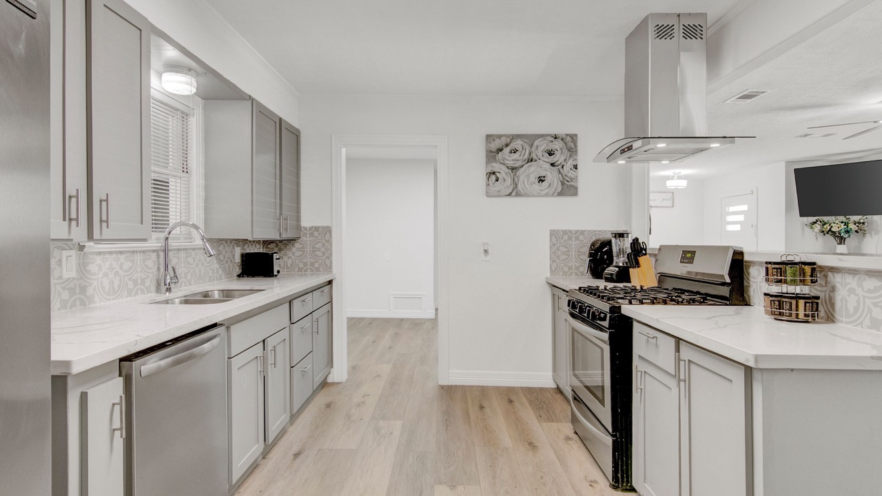 Photo of Kitchen in Groves