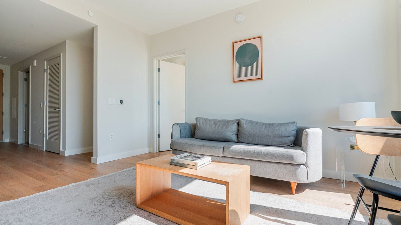 Photo of Livingroom in Navy Yard