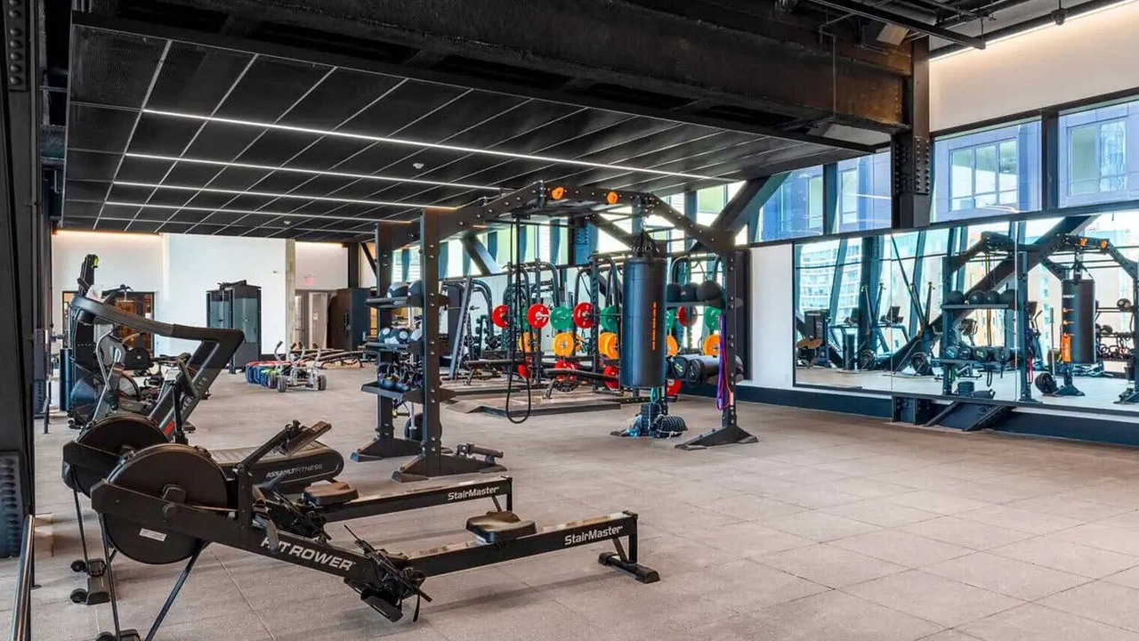 Photo of Others in Navy Yard