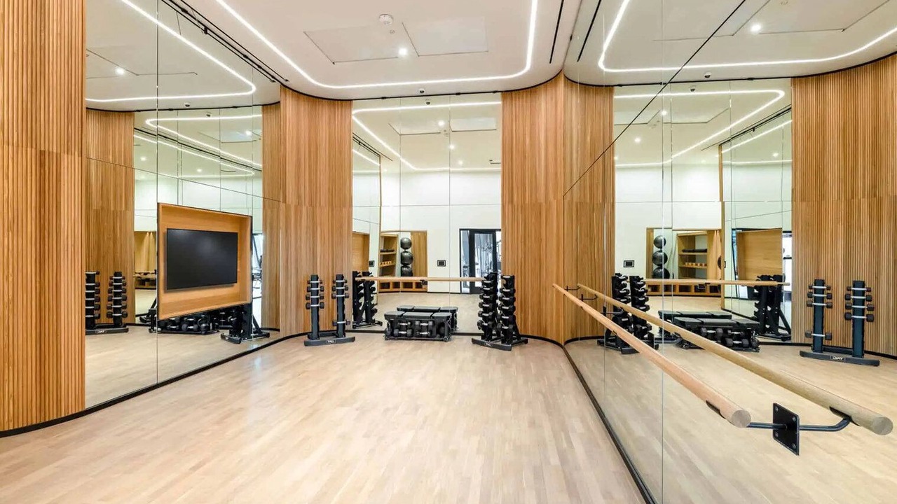 Photo of Others in Navy Yard