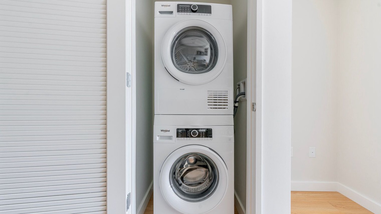 Photo of Others in Navy Yard