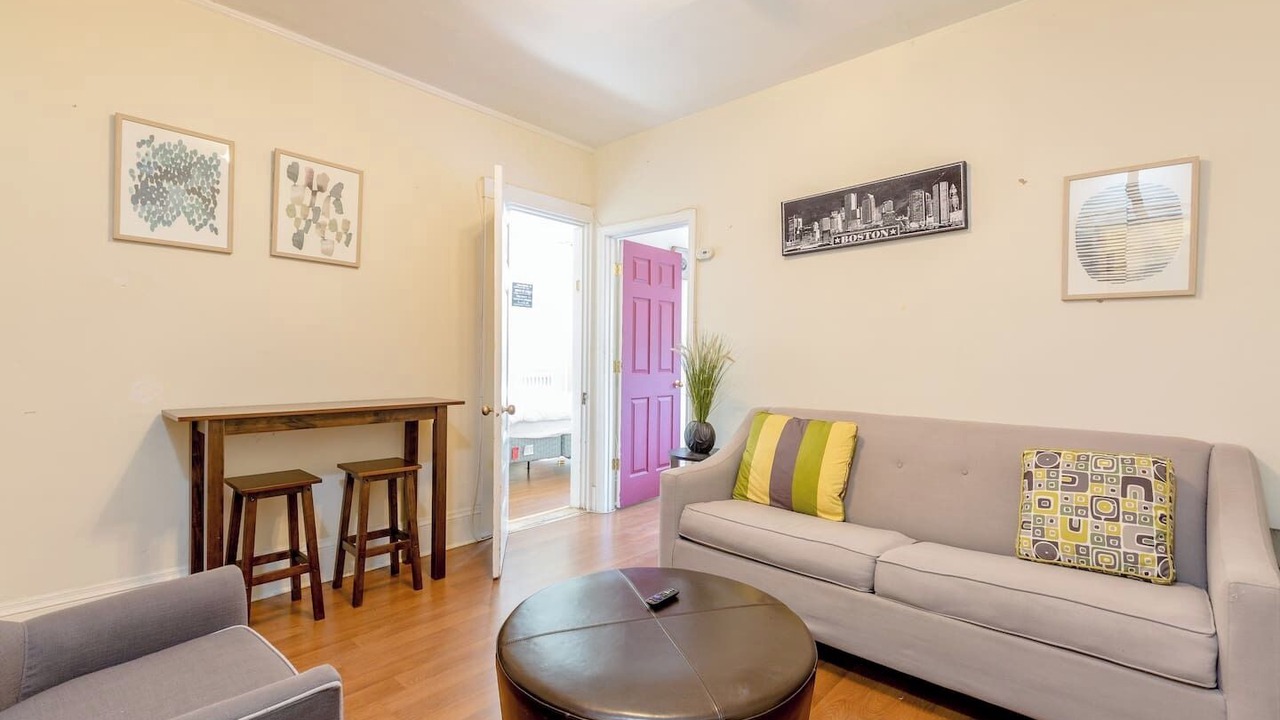 Photo of Livingroom in Fenway–Kenmore