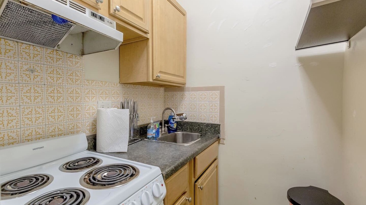 Photo of Kitchen in Fenway–Kenmore