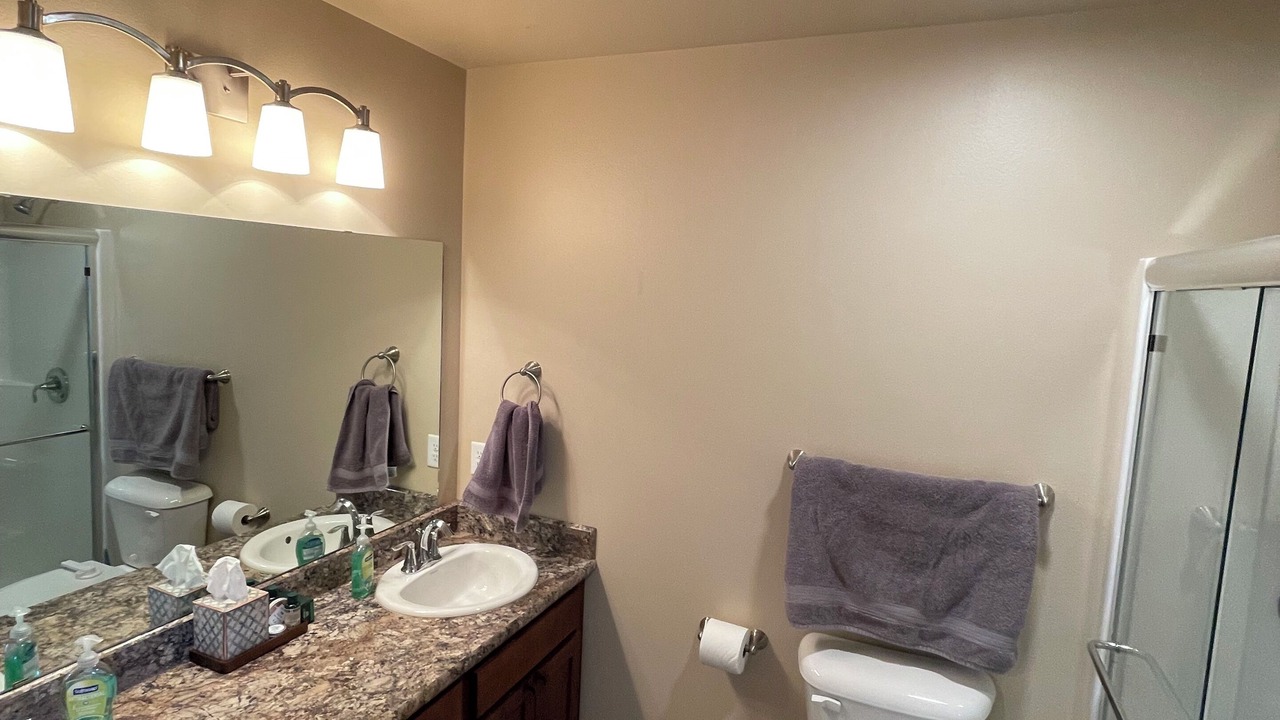 Photo of Bathroom in Rimrock