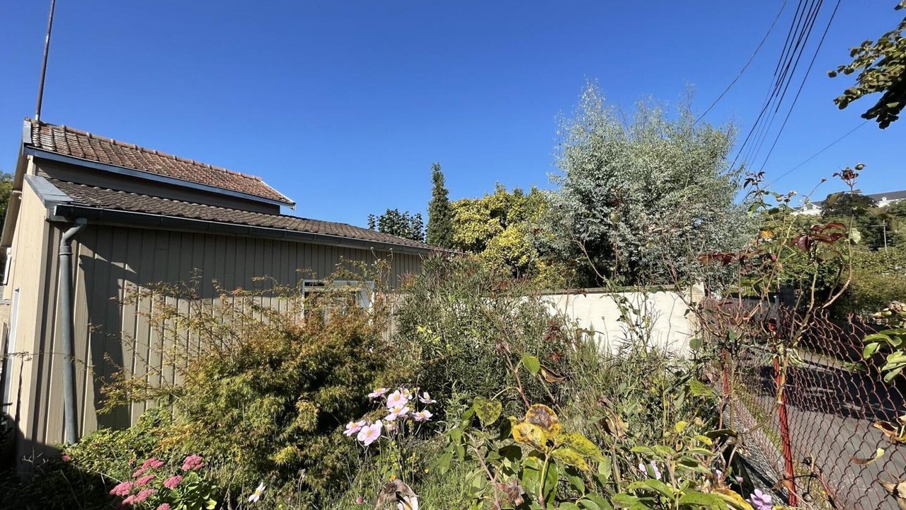 Photo of Outdoor in Tours