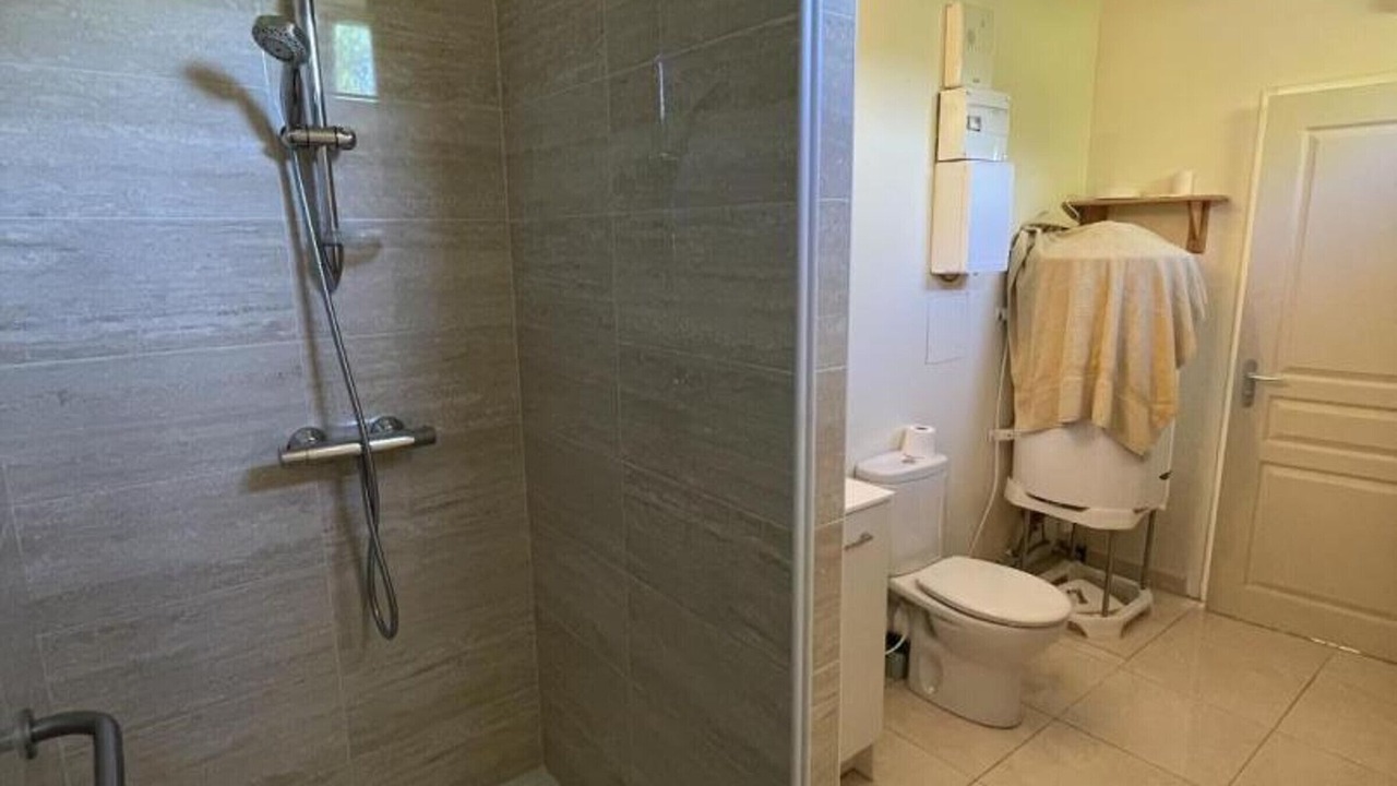 Photo of Bathroom in Tours