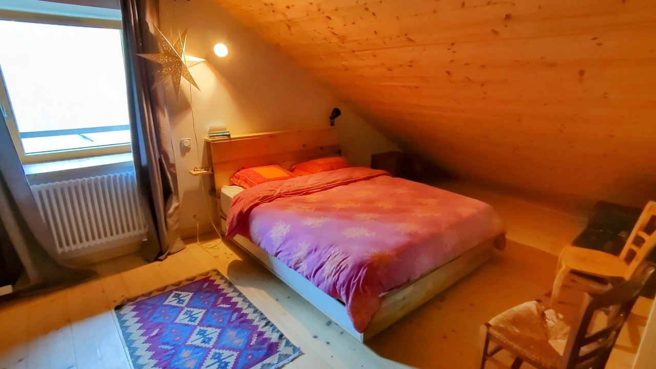 Photo of Bedroom in Les Planches-en-Montagne