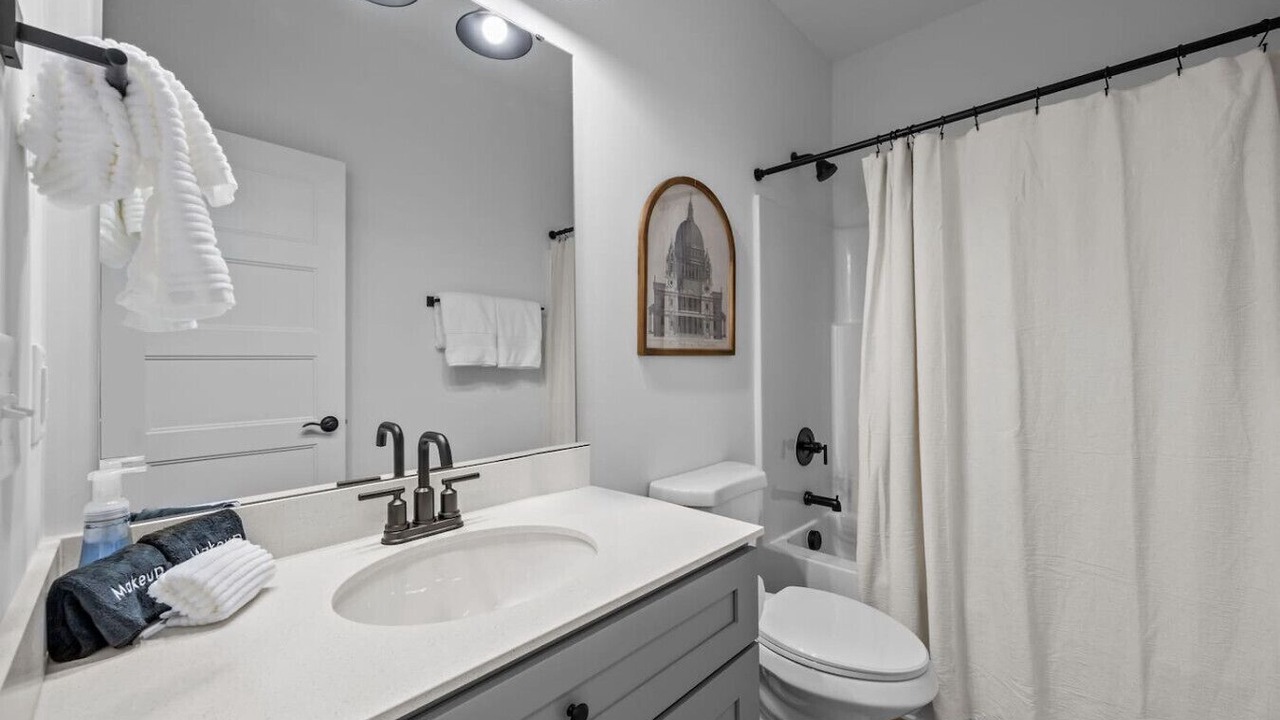 Photo of Bathroom in Haw River