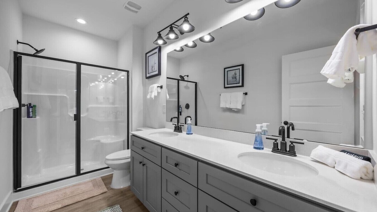Photo of Bathroom in Haw River