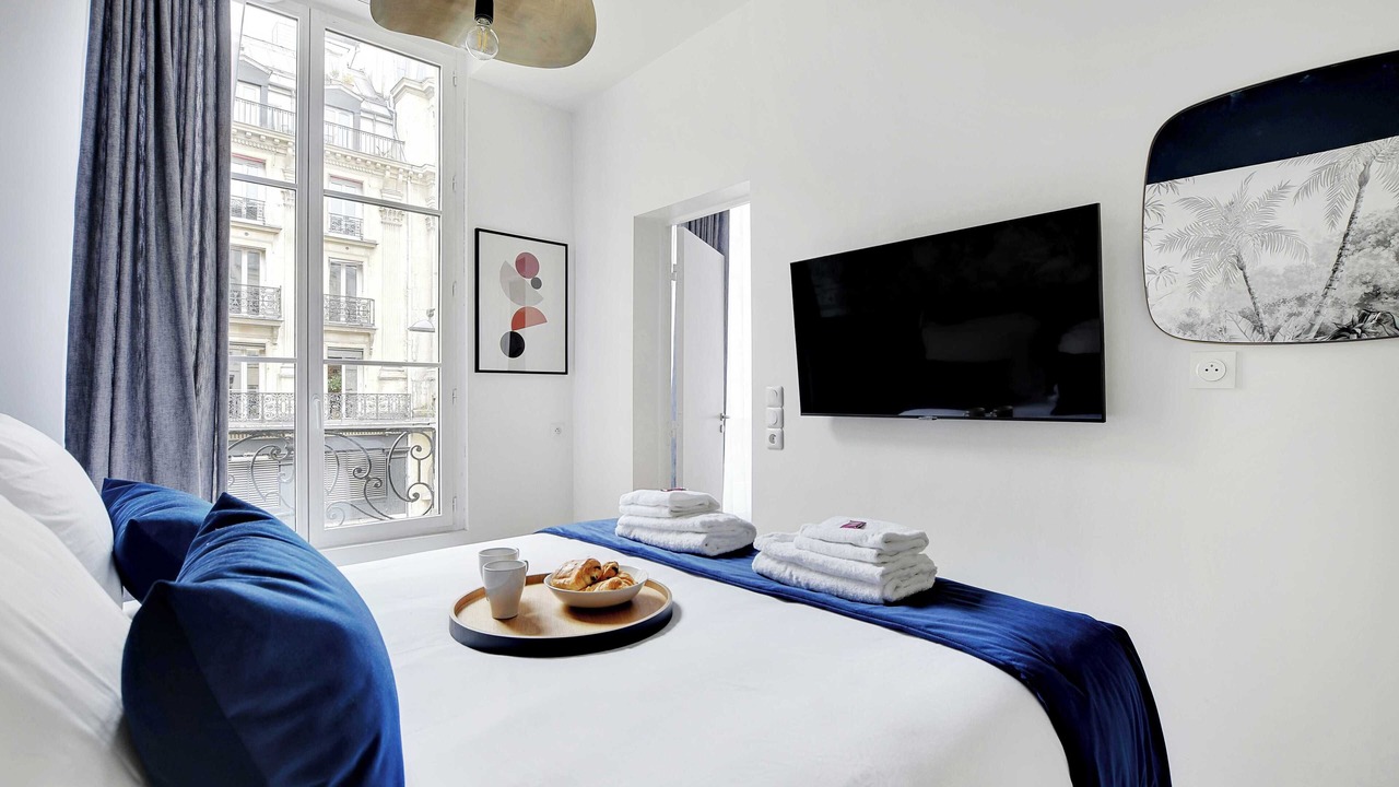 Photo of Bedroom in Arts-et-Metiers
