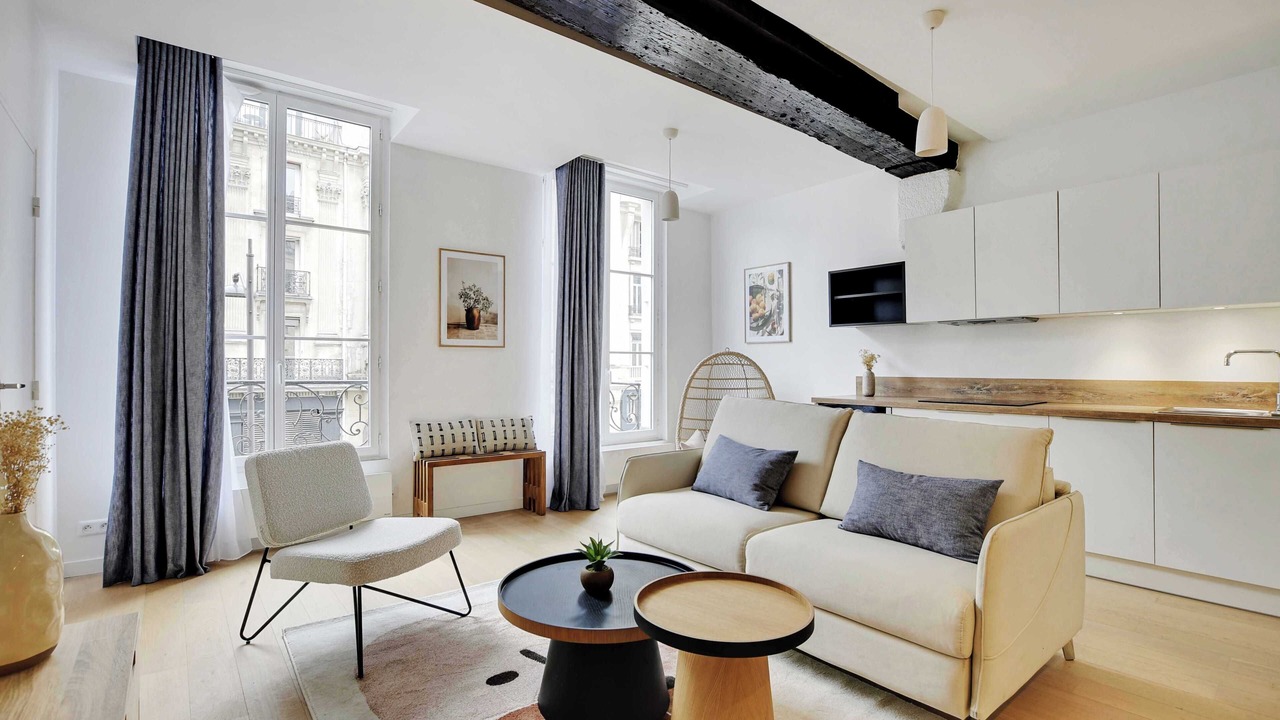 Photo of Livingroom in Arts-et-Metiers