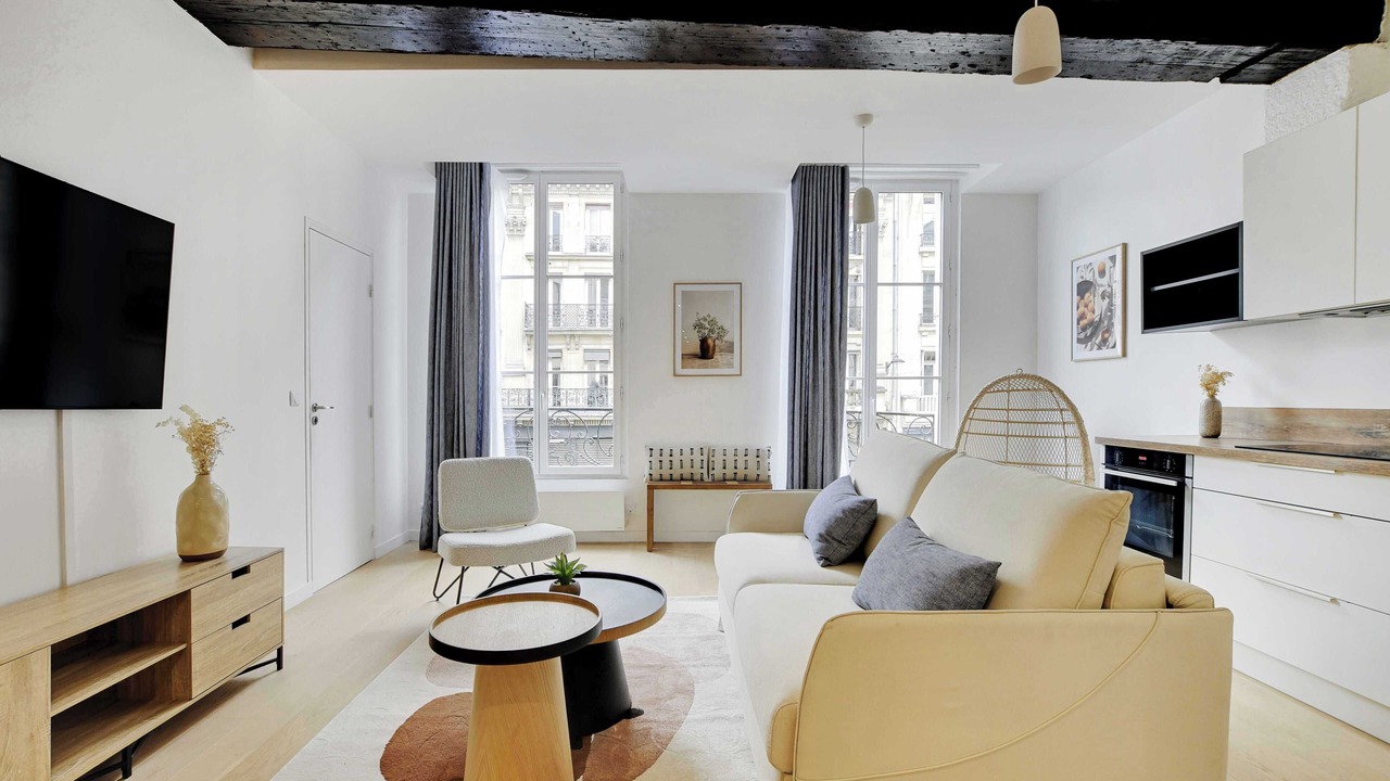 Photo of Livingroom in Arts-et-Metiers