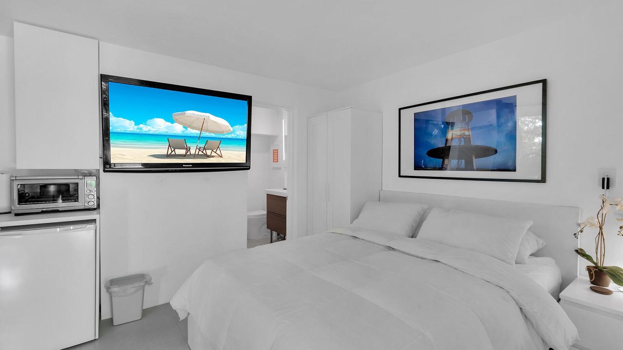 Photo of Bedroom in Rock Harbor