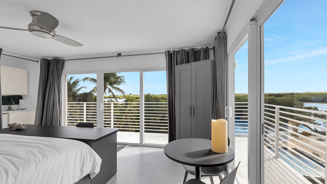 Photo of Bedroom in Rock Harbor