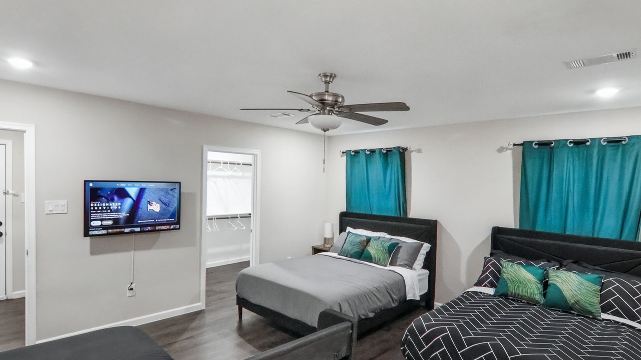 Photo of Bedroom in Foster Place