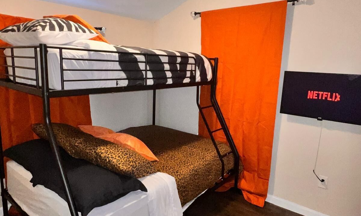 Photo of Bedroom in Foster Place