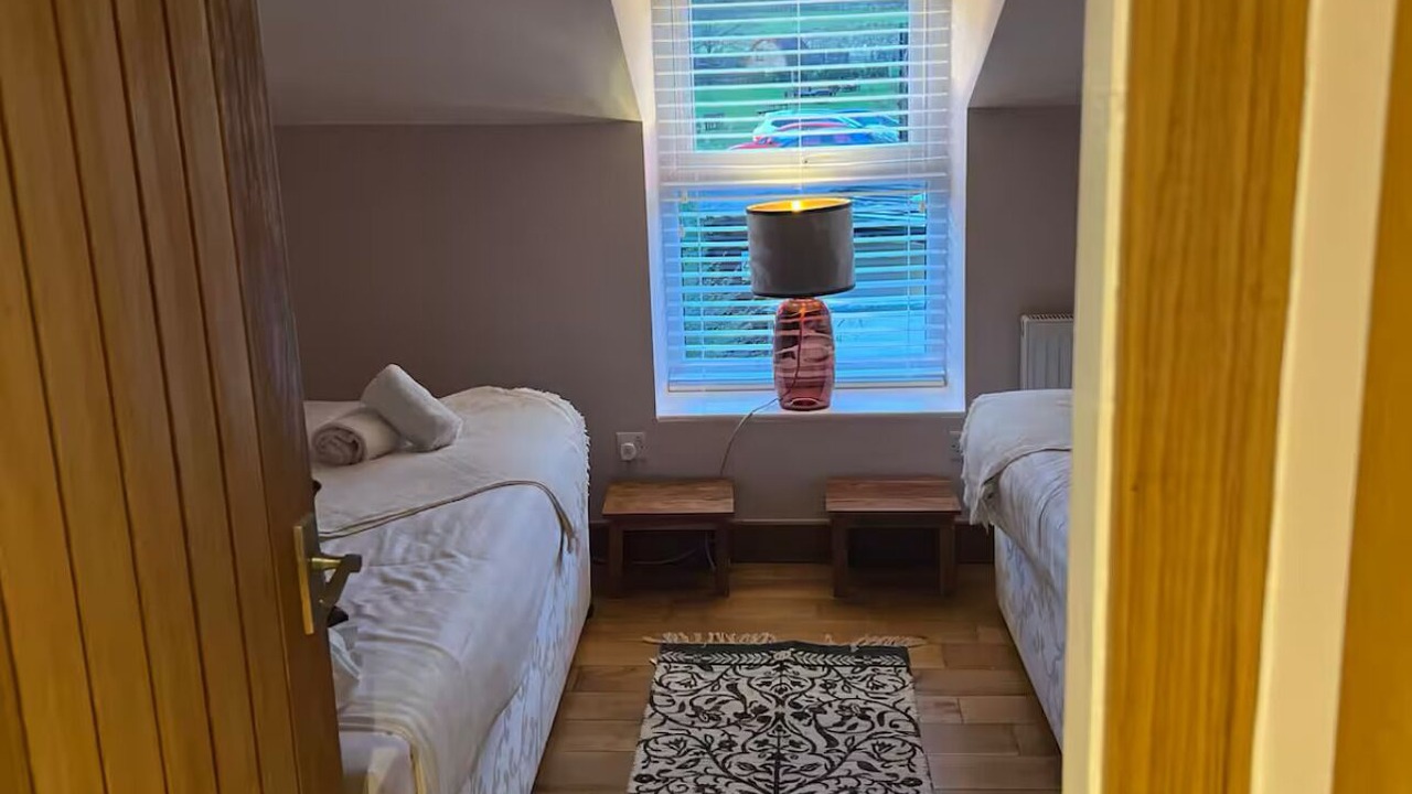 Photo of Others in Torver