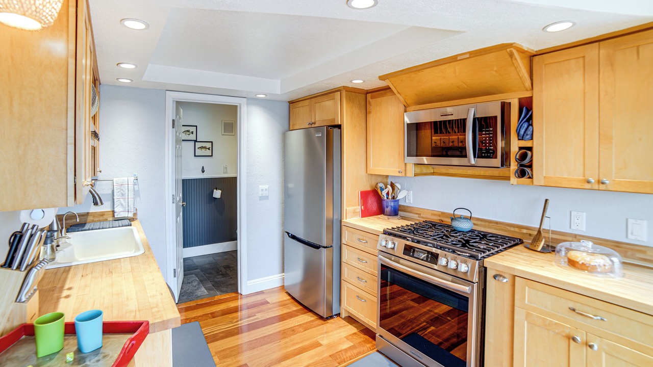 Photo of Kitchen in Upper Lake