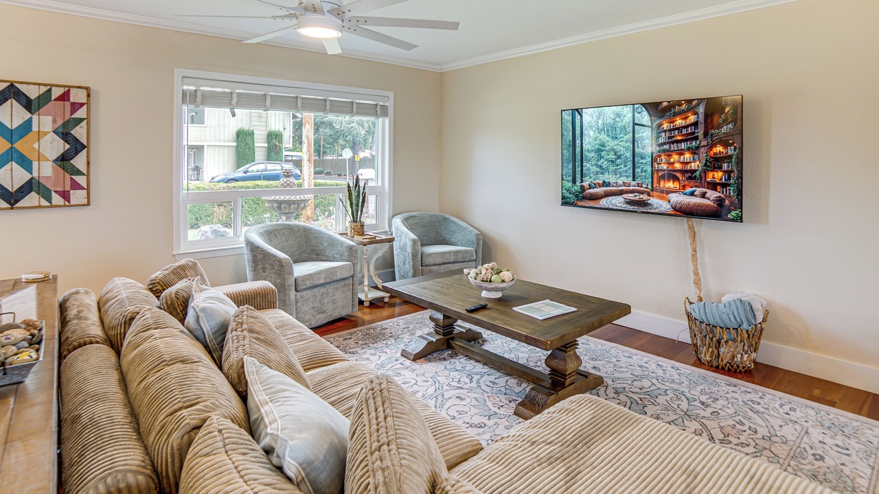 Photo of Livingroom in Upper Lake