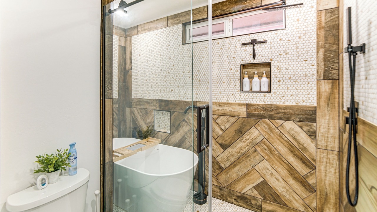 Photo of Bathroom in Upper Lake