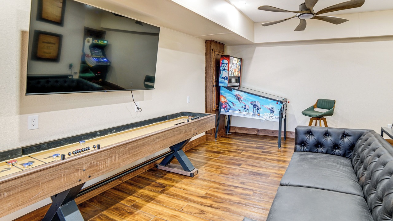 Photo of Bedroom in Upper Lake