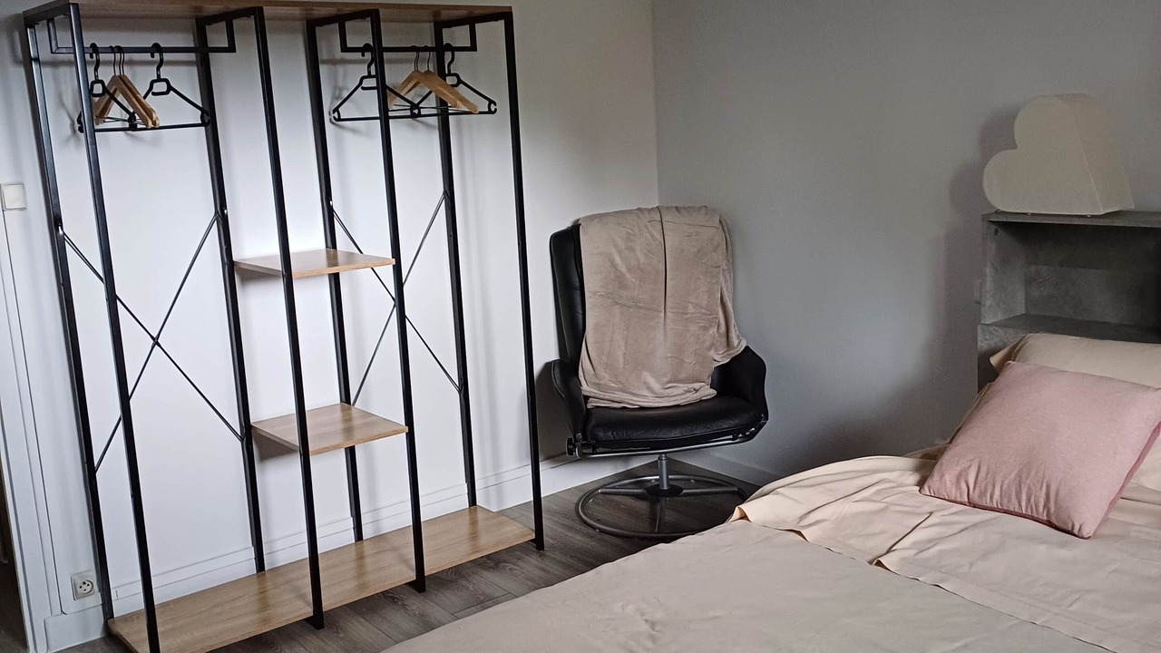 Photo of Bedroom in Eguilly