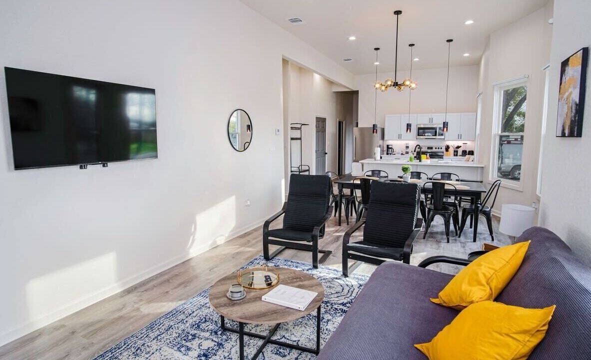 Photo of Livingroom in Eastside Promise Neighborhood