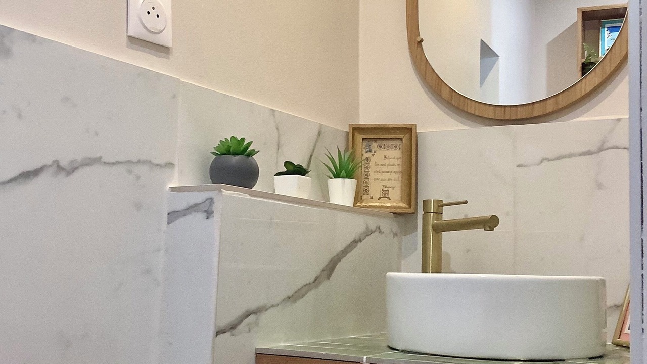 Photo of Bathroom in Ensues-la-Redonne