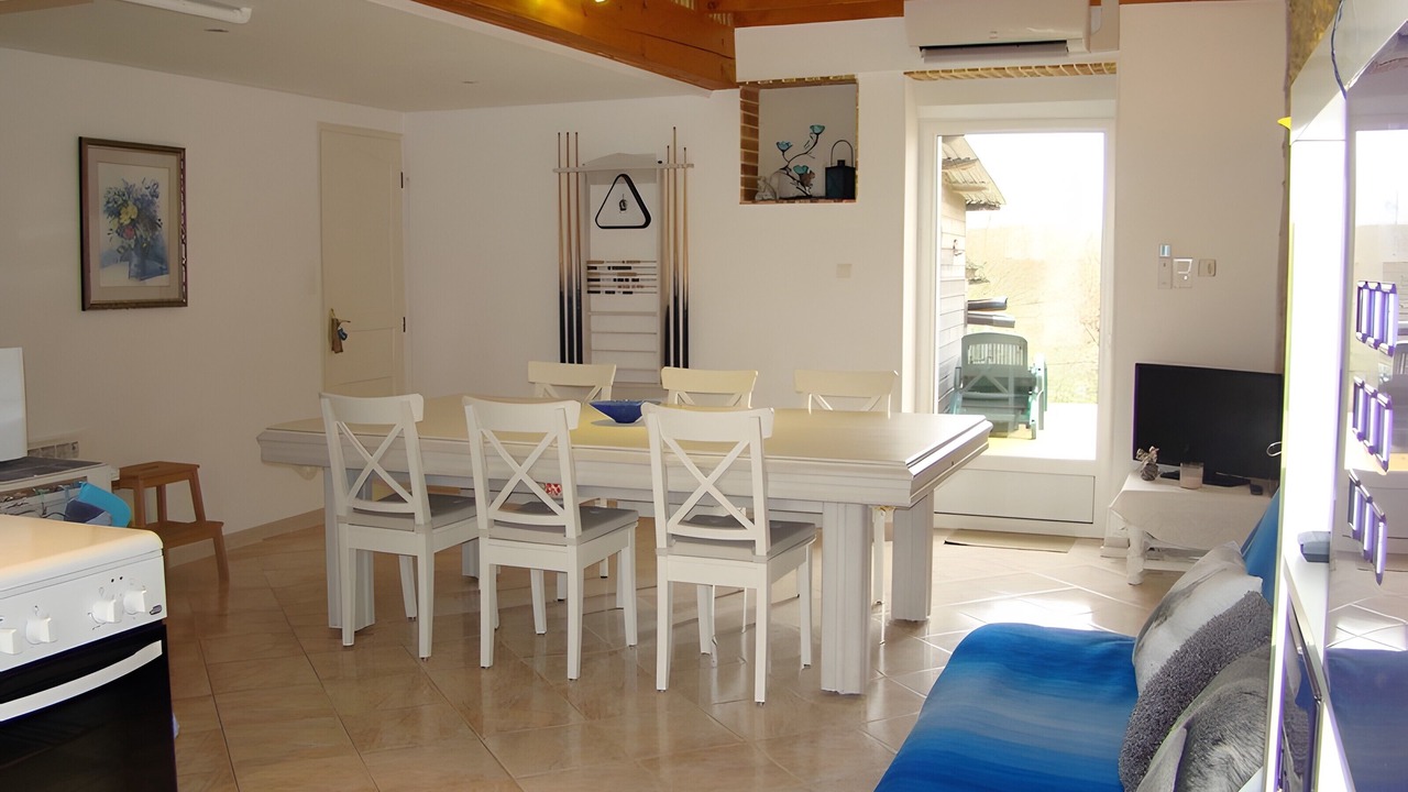 Photo of Livingroom in Montrem