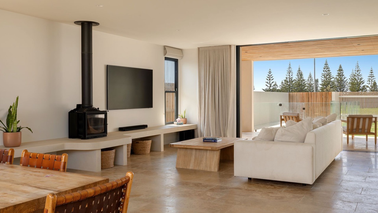 Photo of Livingroom in Skennars Head