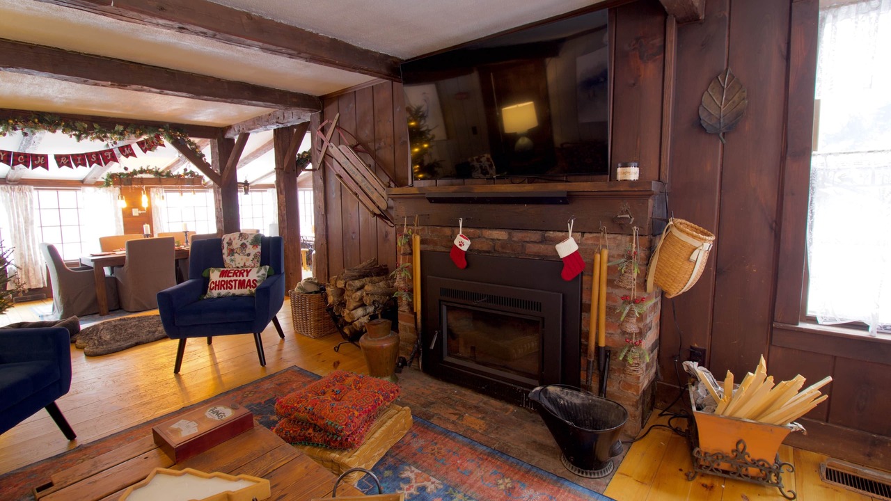 Photo of Livingroom in Williamsville