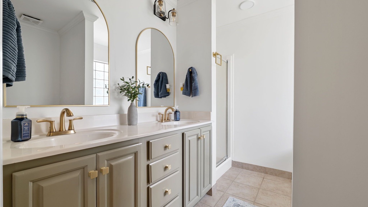 Photo of Bathroom in Hoover