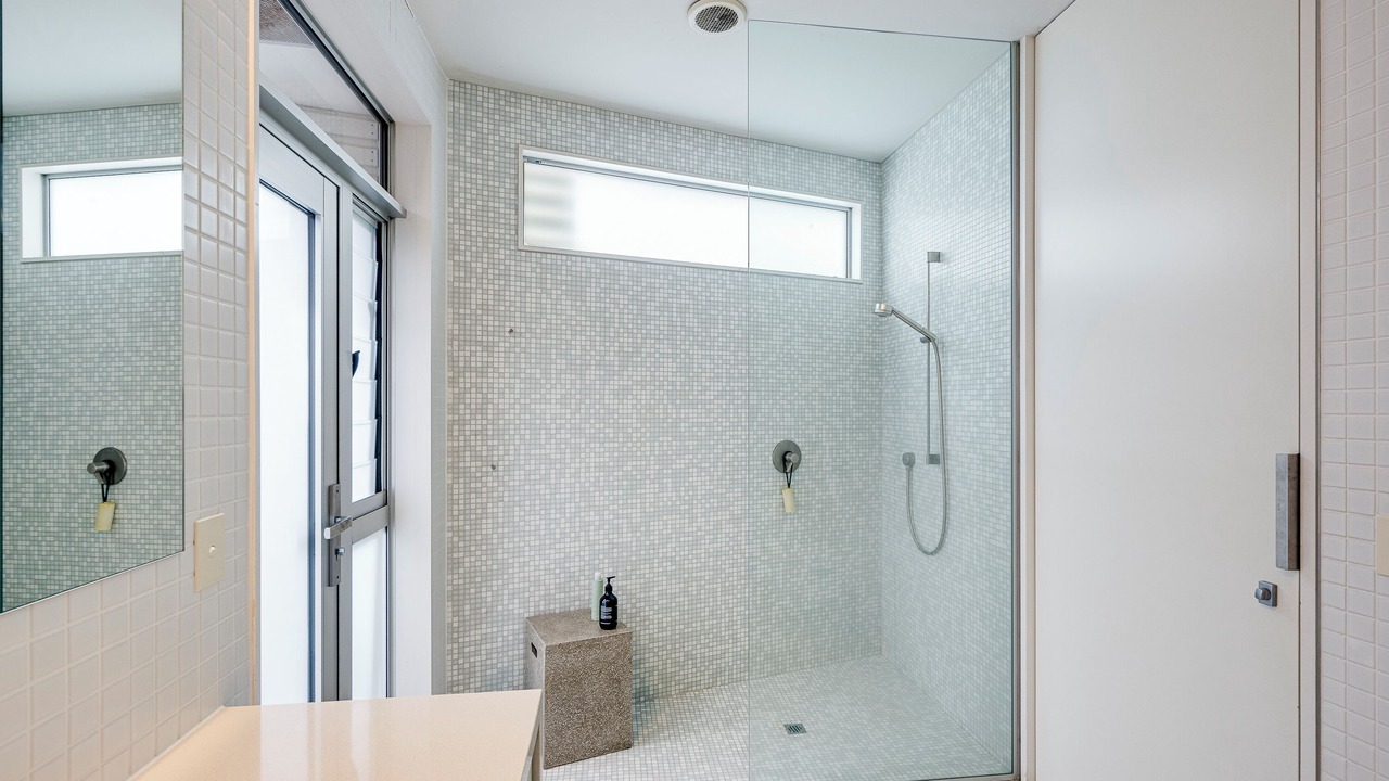 Photo of Bathroom in Waimarama