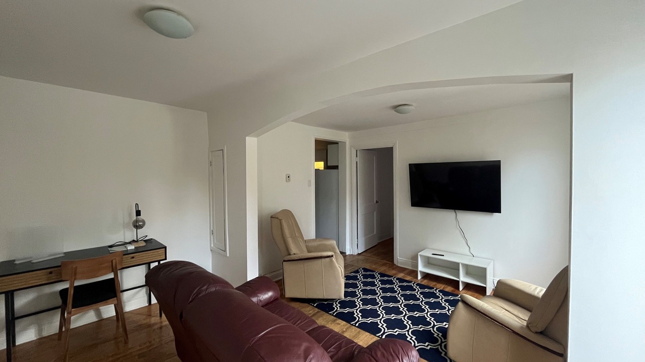 Photo of Livingroom in Centre-Ville