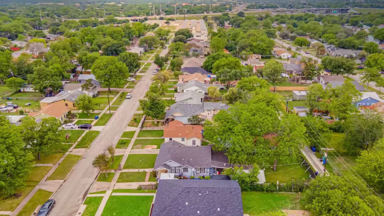Photo of Outdoor in Highland Park